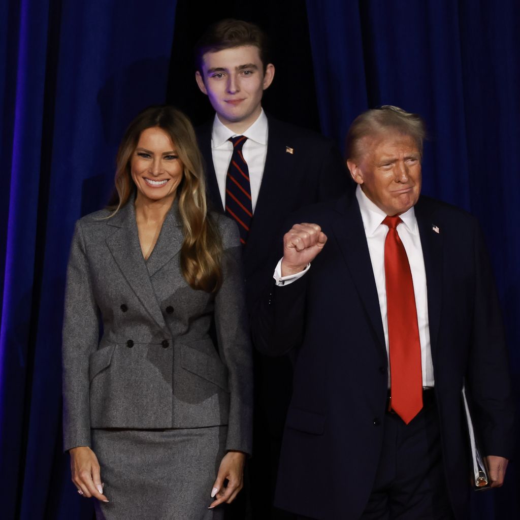 Melania, Barron und Donald Trump im November 2024