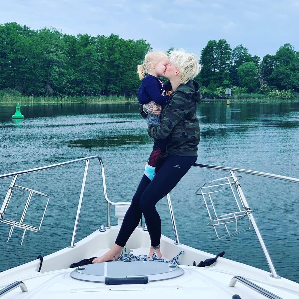 Melanie Müller und ihre Tochter Mia Rose, Mai 2020