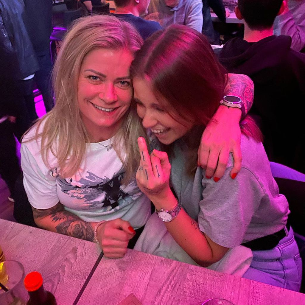 Melina Sophie mit ihrer Partnerin Helga