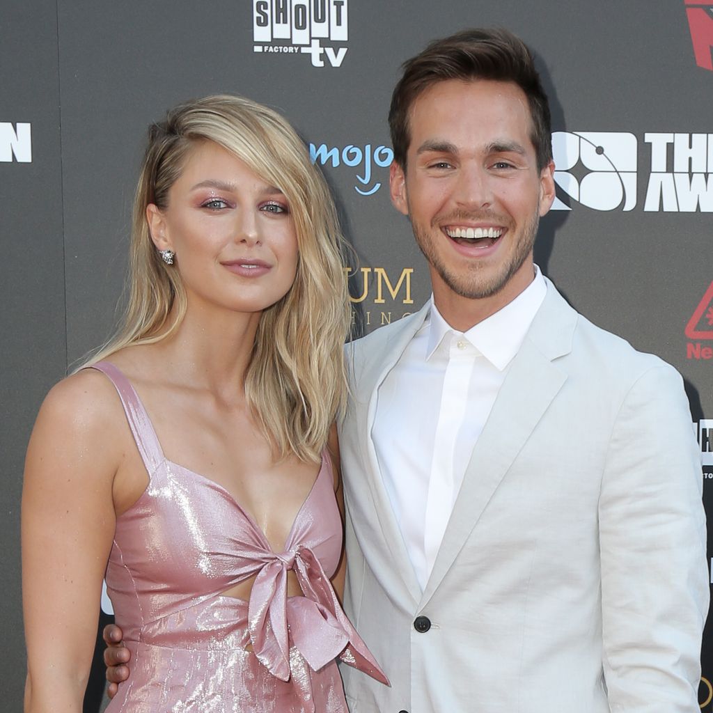 Melissa Benoist und Chris Wood bei einer Preisverleihung in Los Angeles