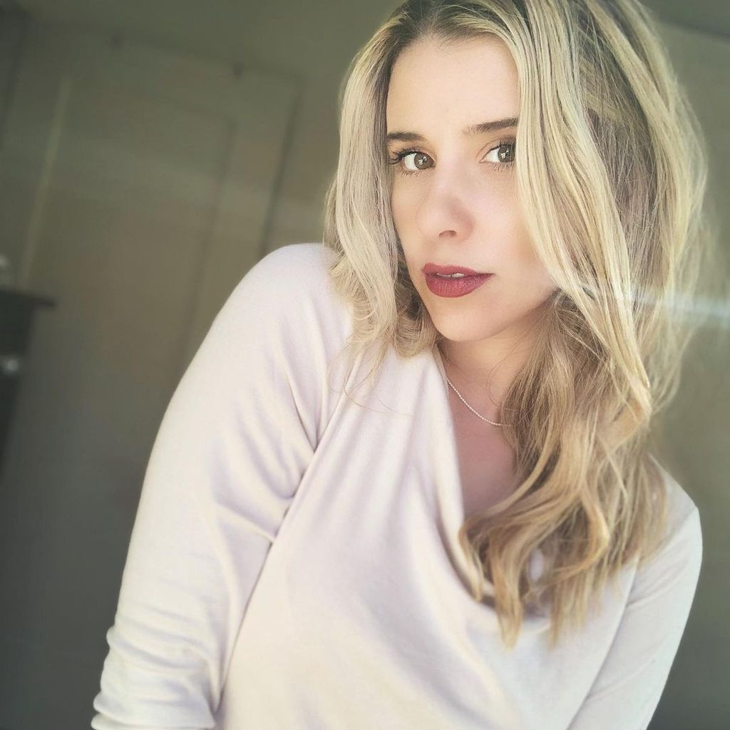 Melissa Schuman, November 2019