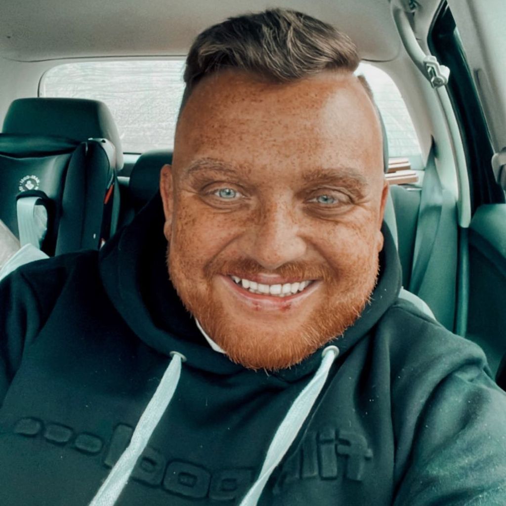 Menowin Fröhlich, Sänger