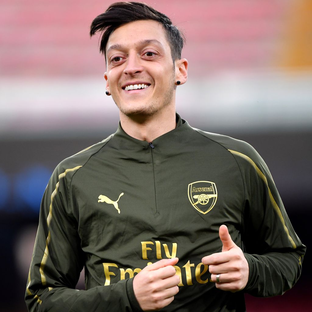 Mesut Özil beim Europa-League-Viertelfinale in Neapel im April 2019