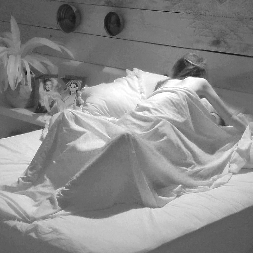 Mia Madisson und Gemrain bei "Paradise Hotel"