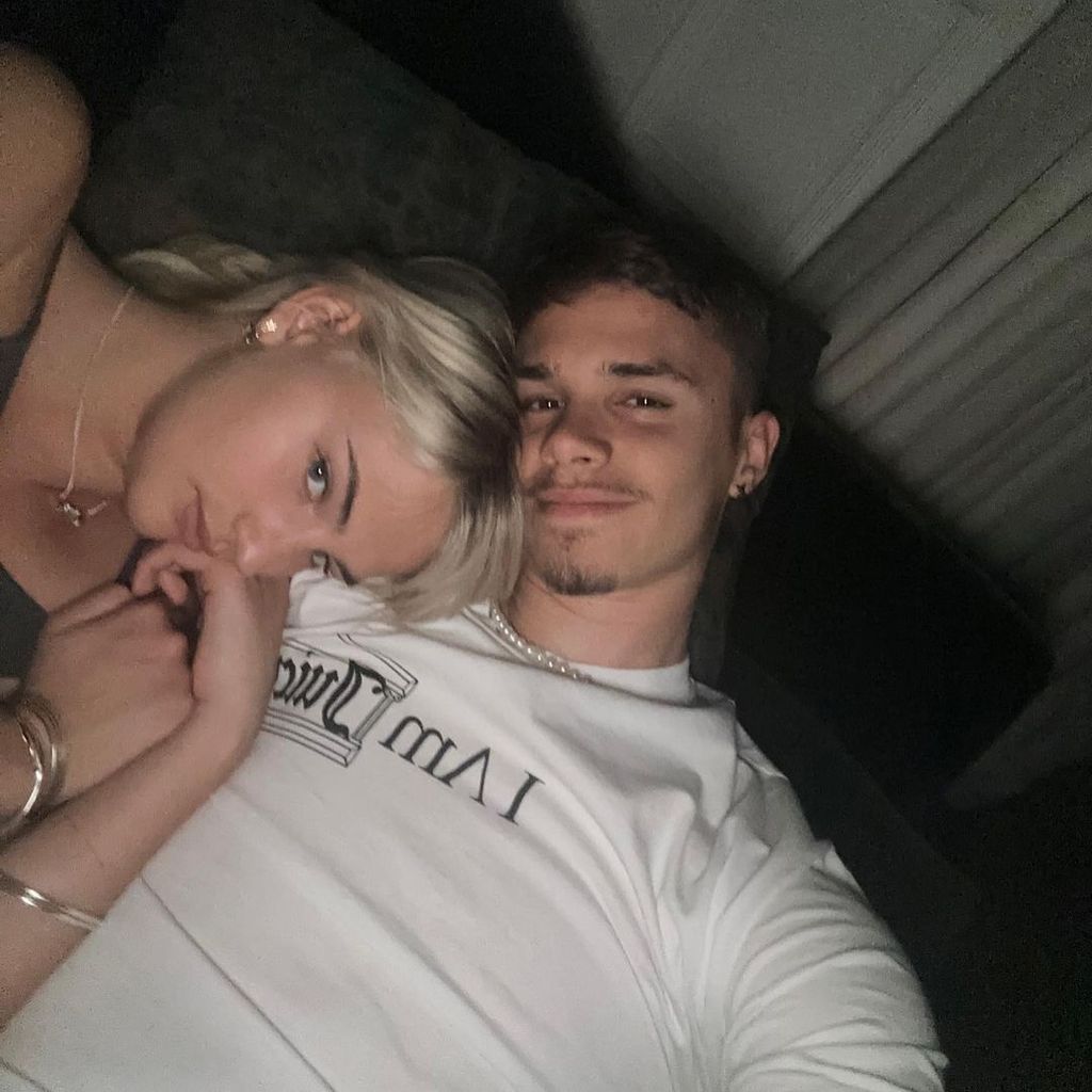 Mia Regan und Romeo Beckham im März 2023