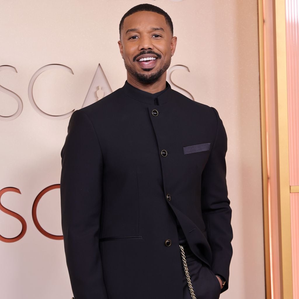 Bei den 98. Oscars im Dolby Theatre: Michael B. Jordan auf dem roten Teppich