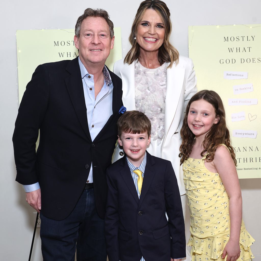 Michael Feldman und Savannah Guthrie mit ihren Kindern