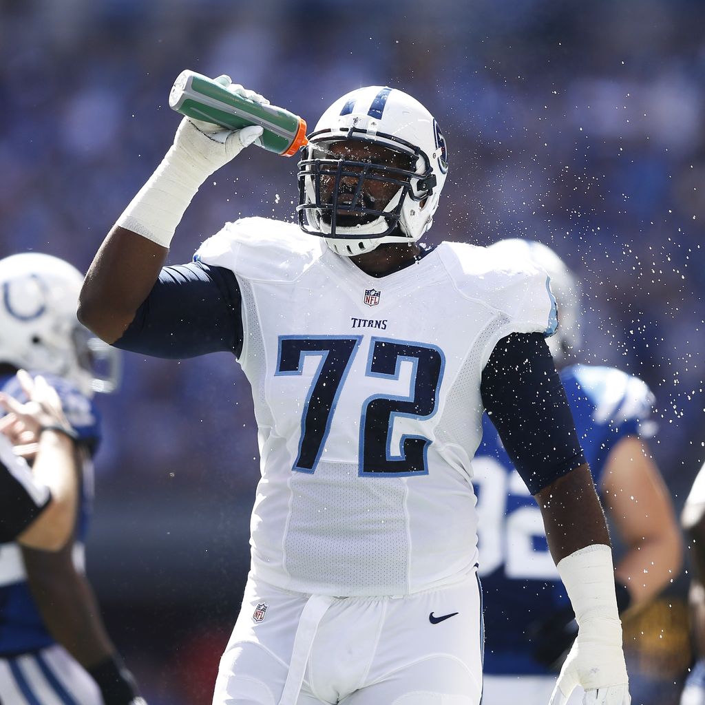 Michael Oher, Footballspieler