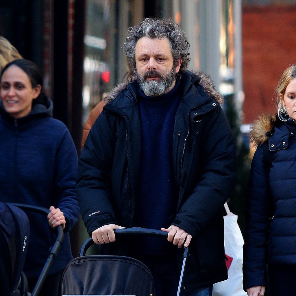 Michael Sheen bei einem Spaziergang mit seinem Baby in New York im Januar 2020