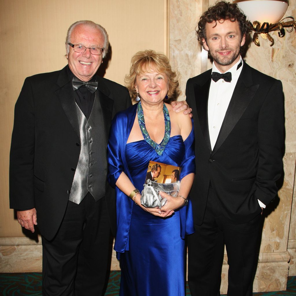 Michael Sheen (r.) und seine Eltern Meyrick und Irene