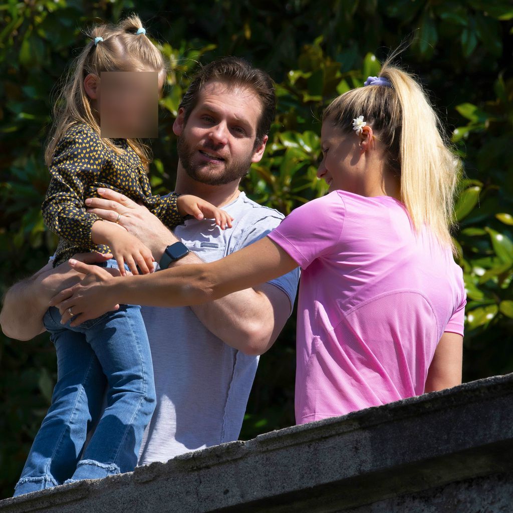 Michelle Hunziker und Tomaso Trussardi mit ihrer Tochter in Bergamo, 2020