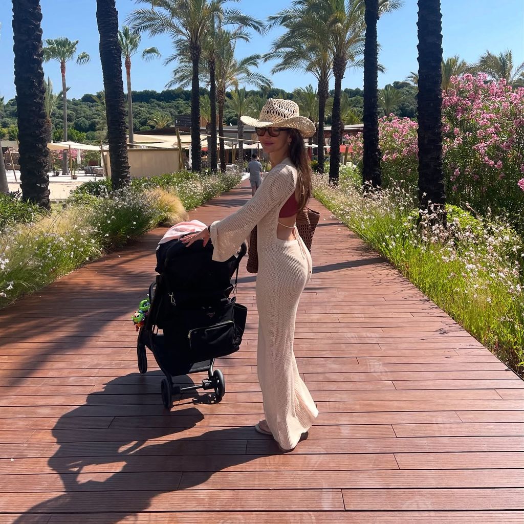 Michelle Keegan mit ihrer Tochter Palma, Juni 2025