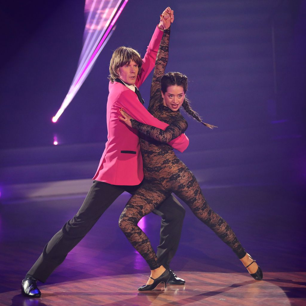 Mickie Krause und Malika Dzumaev bei "Let's Dance"