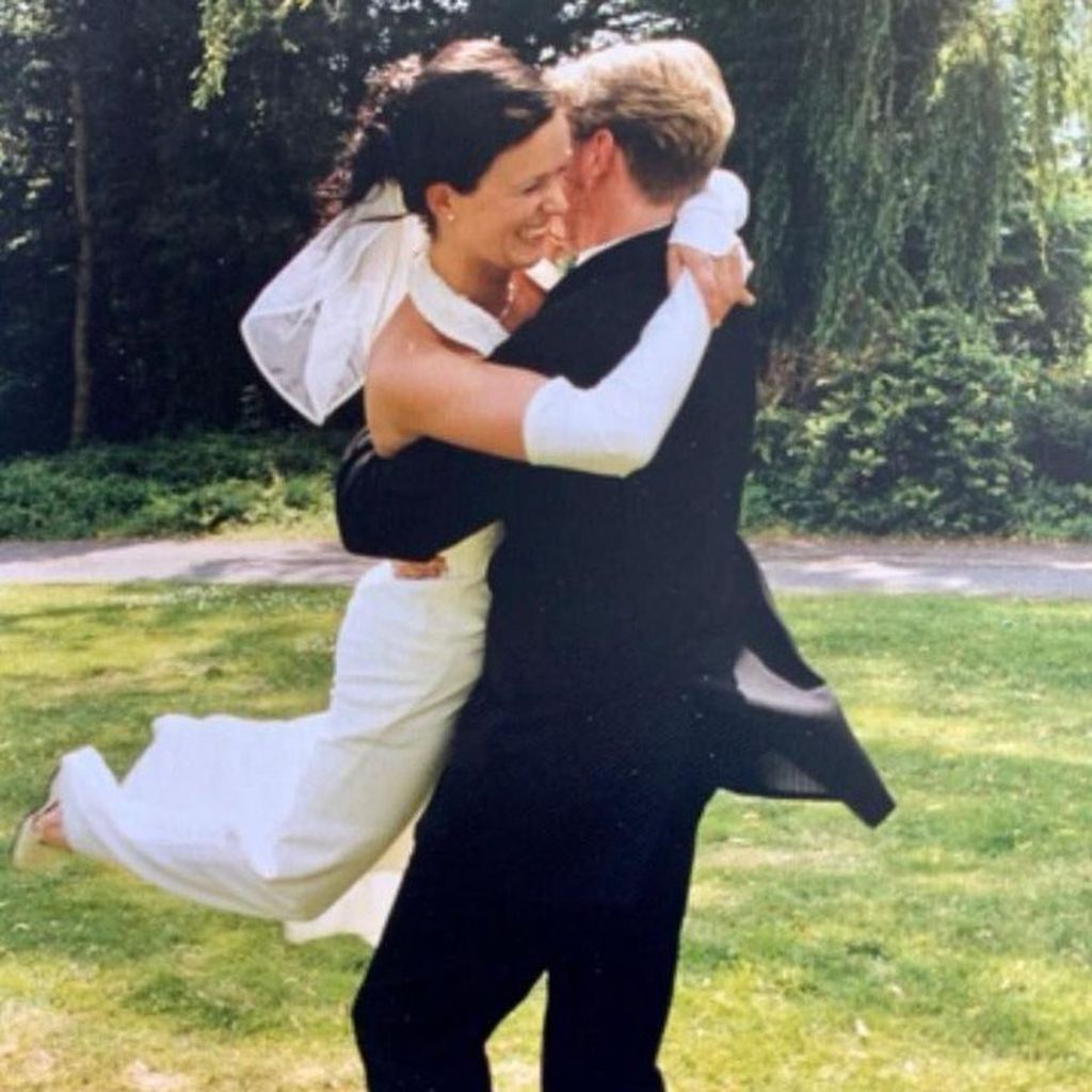 Mickie Krause und seine Frau an ihrem Hochzeitstag im Jahr 2001