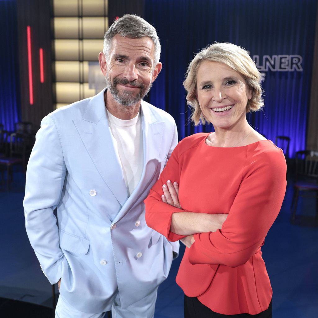 Bei der Aufzeichnung des WDR-Talks "Kölner Treff" im Studio BS 3: Micky Beisenherz und Susan Link, Köln, 15.07.2026