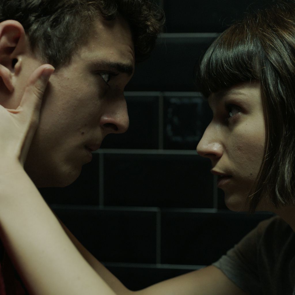 Miguel Herrán und Úrsula Corberó in der Netflix-Serie "Haus des Geldes"