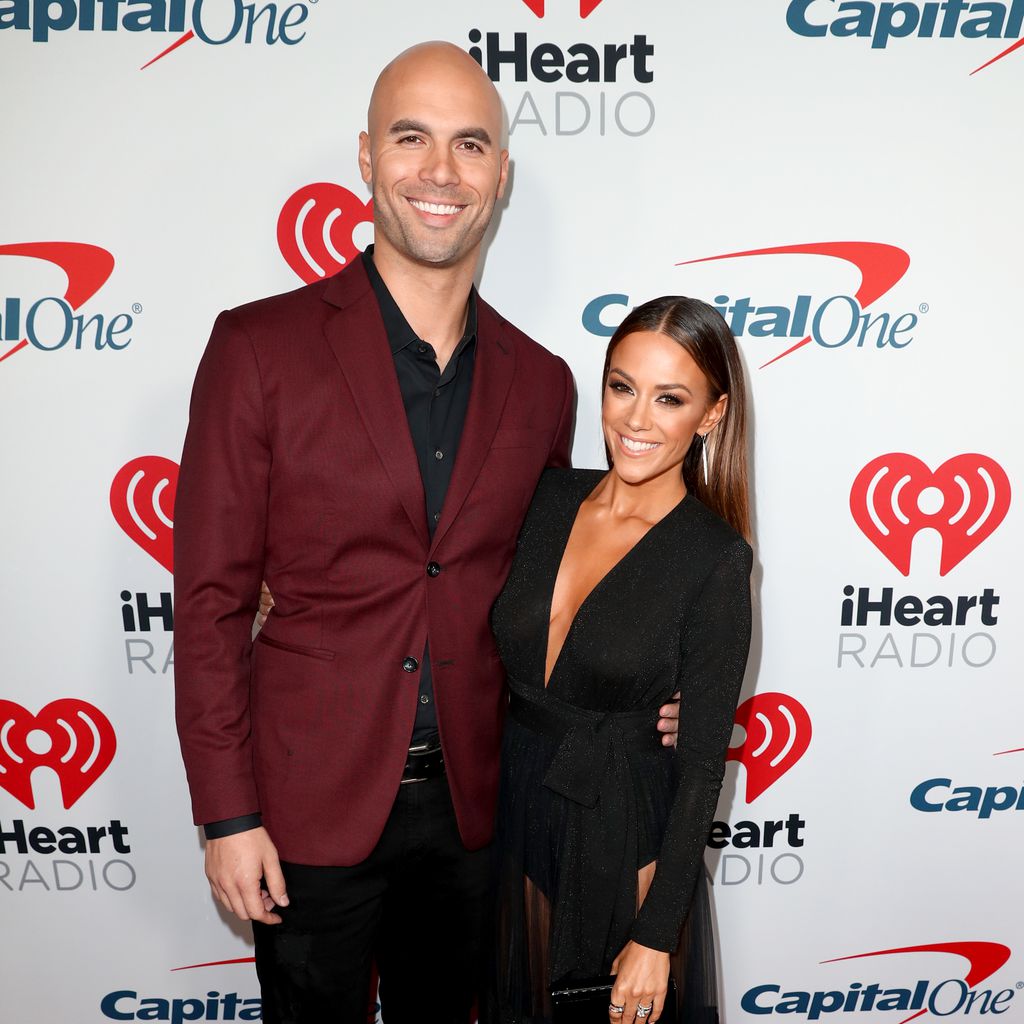 Mike Caussin und Jana Kramer bei den iHeartRadio Podcast Awards, 2019