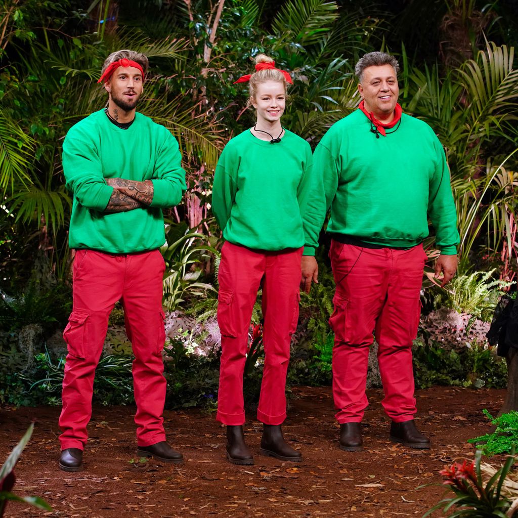 Mike Heiter, Zoe Saip und Frank Fussbroich an Tag drei in der Dschungelshow 2021