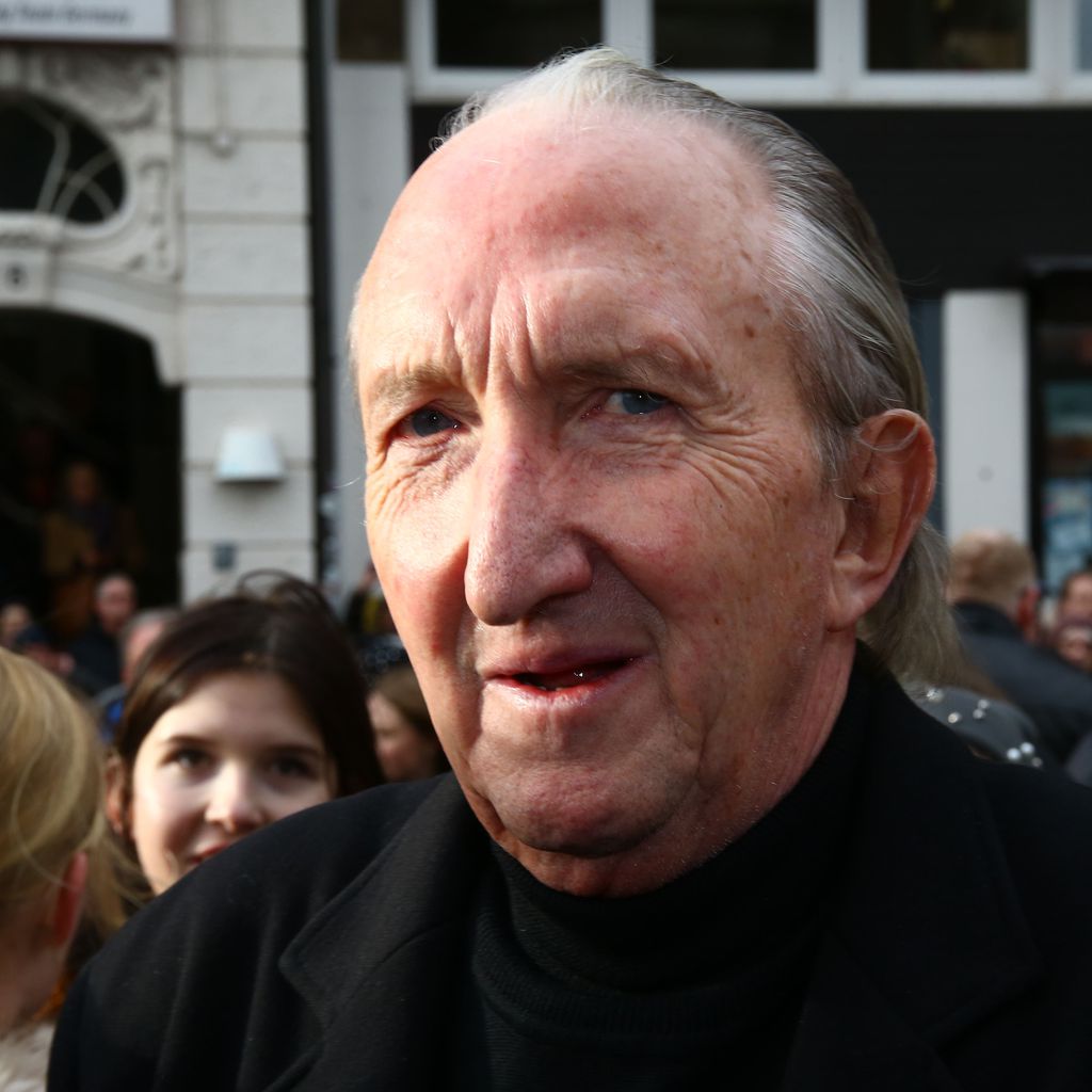 Mike Krüger bei Jan Fedders Trauerfeier