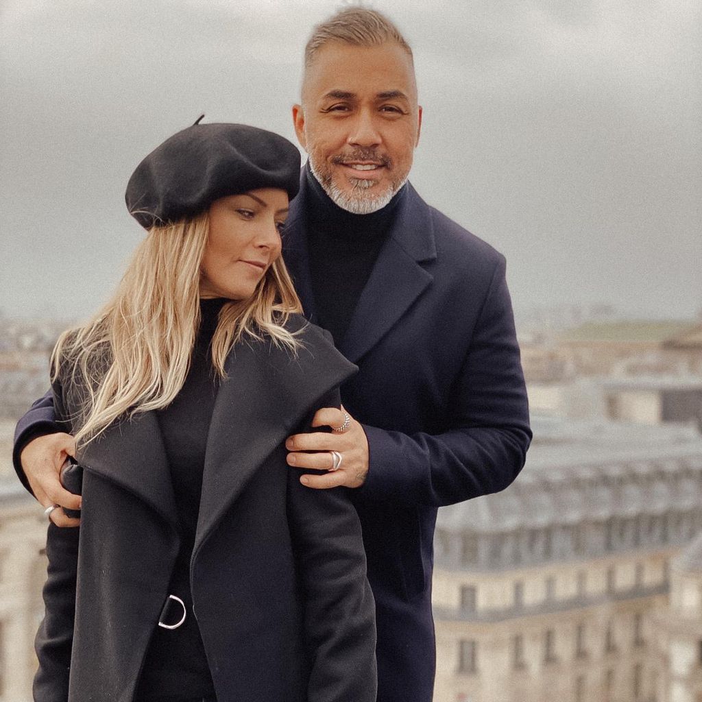 Mike Leon Grosch mit seiner Partnerin Daniela in Paris