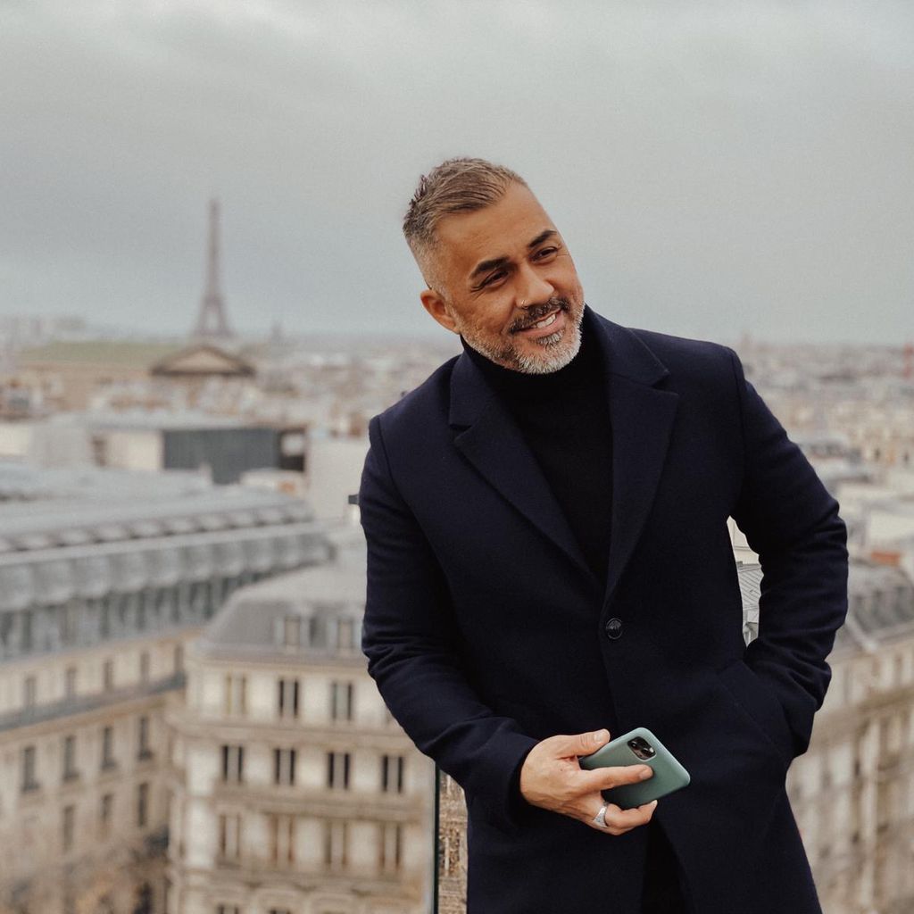 Mike Leon Grosch in Paris