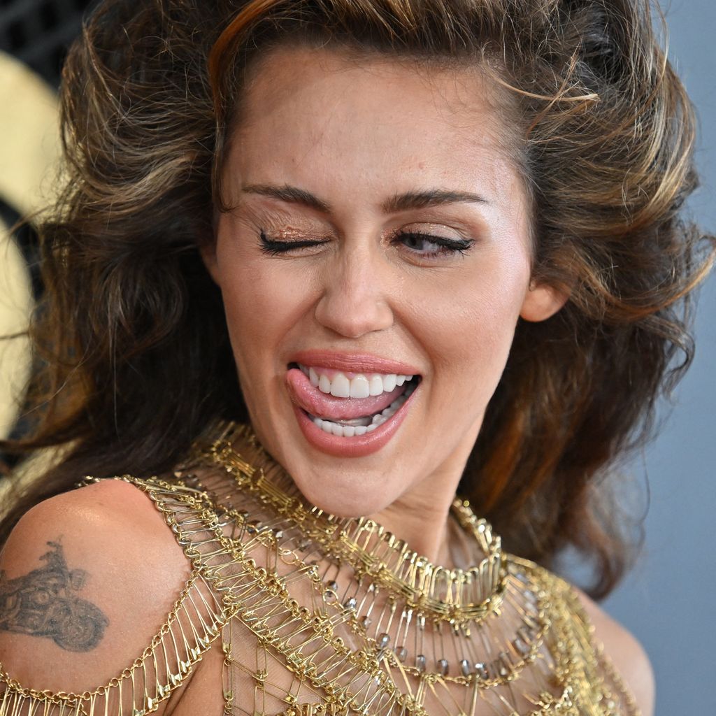 Miley Cyrus, Sängerin