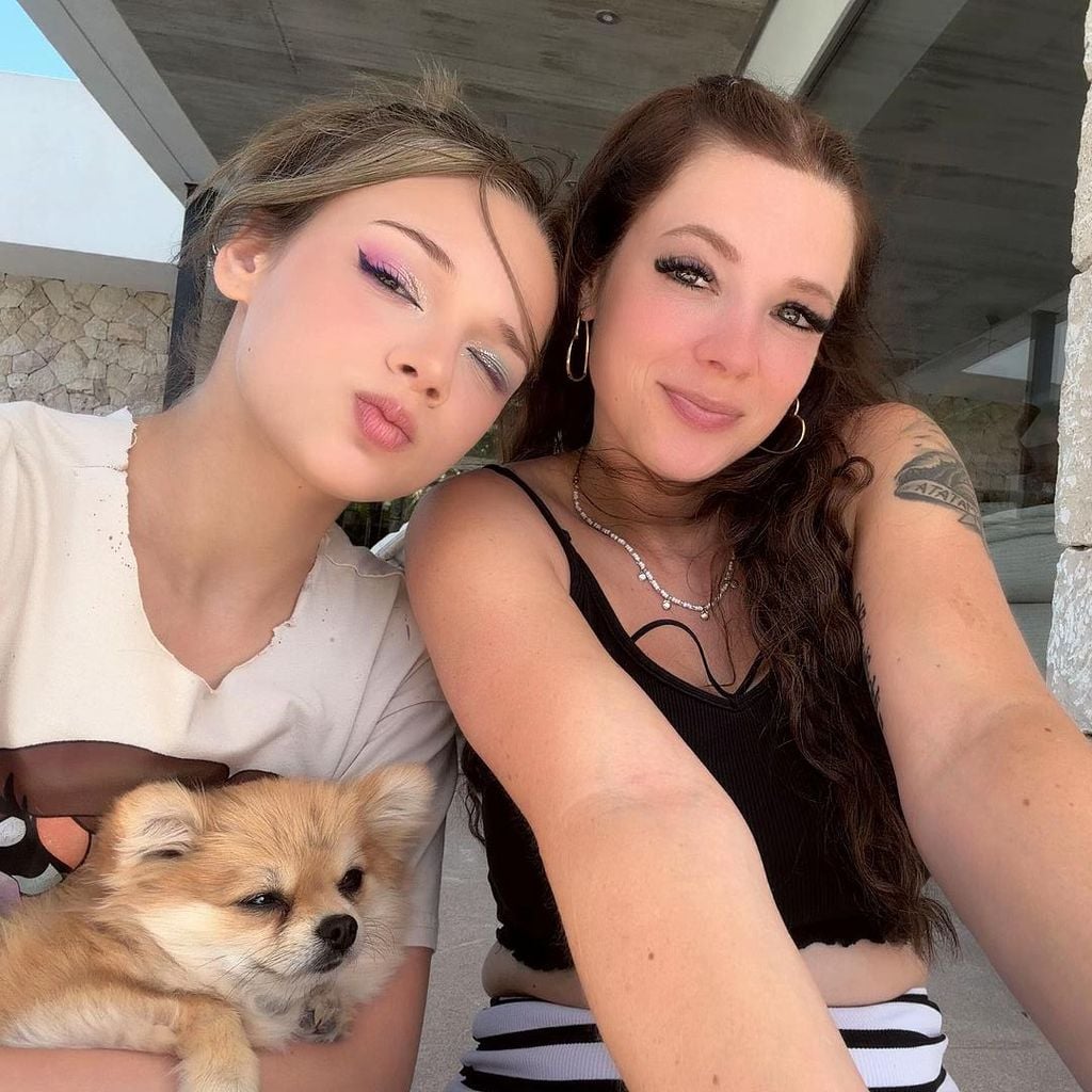 Miley Merten (12) und ihre Mutter, Influencerin Anne Wünsche, im Juni 2026