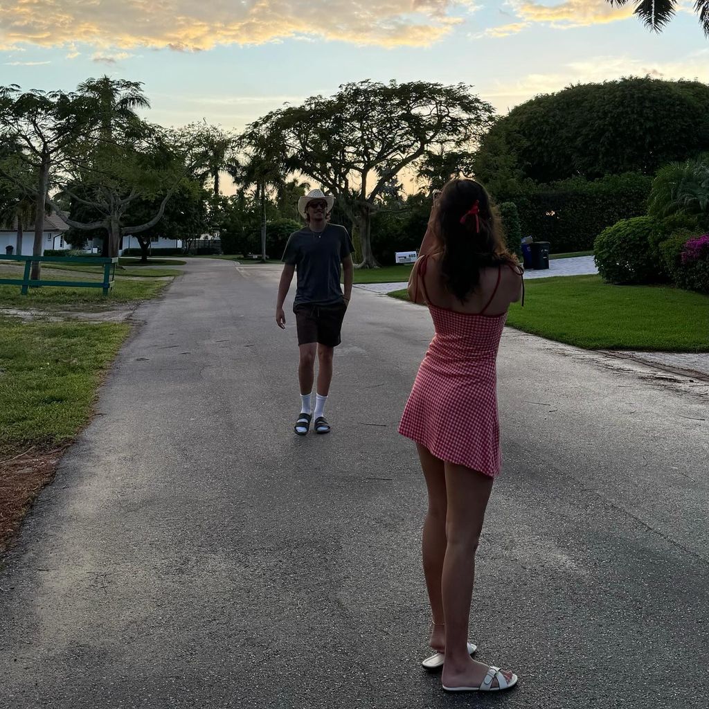 Millie Bobby Brown und Jake Bongiovi, 2024