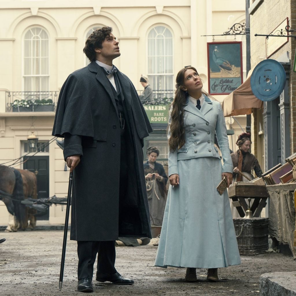 Millie Bobby Brown und Henry Cavill in einer Szene aus "Enola Holmes 3" (2026) von Netflix