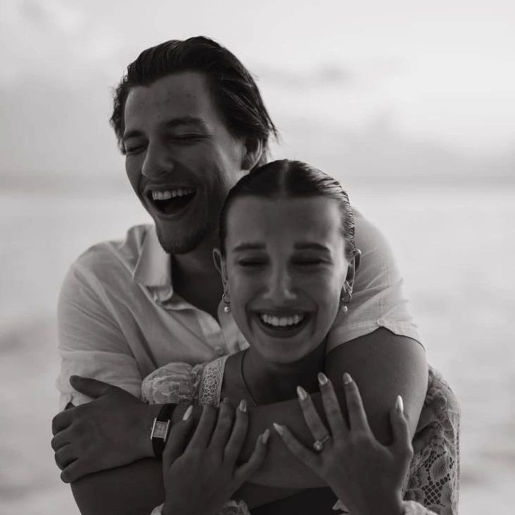 Millie Bobby Brown und ihr Verlobter im Jahr 2023
