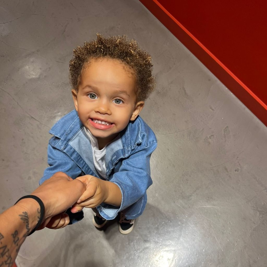 Milo, Sohn von Fußballer Leroy Sané