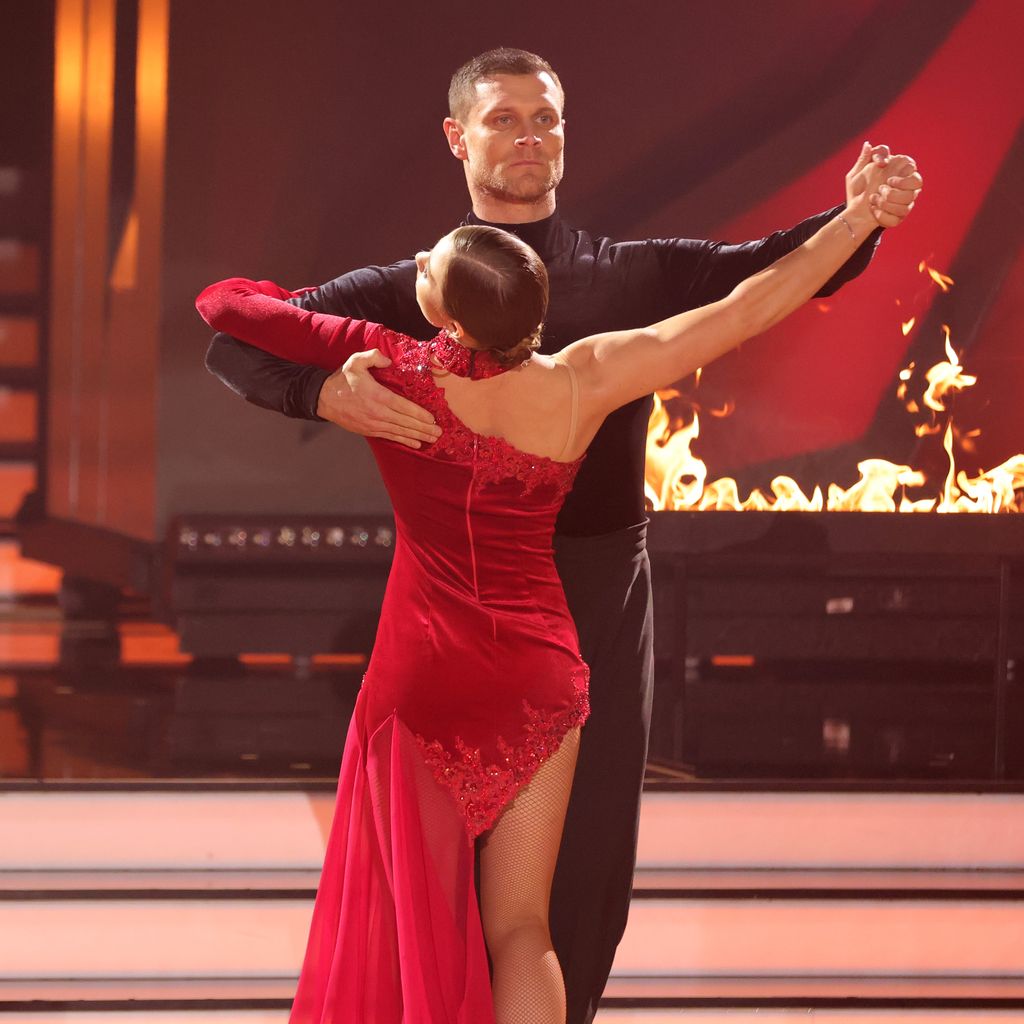 Mimi Kraus mit seiner Tanzpartnerin Mariia Maksina bei "Let's Dance"