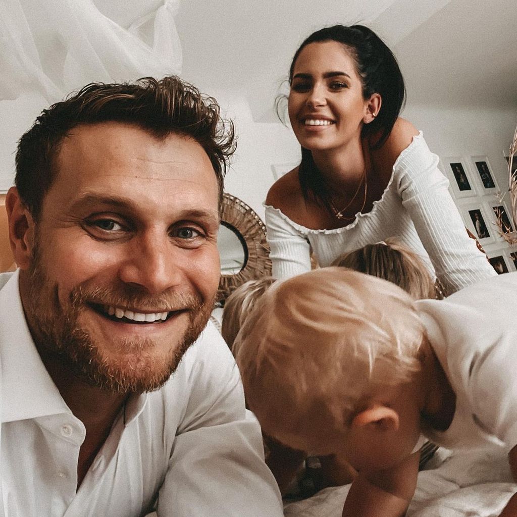 Mimi und Bella Kraus mit ihrem Nachwuchs, Juli 2020