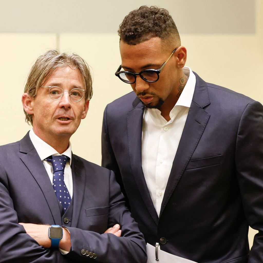 Jérôme Boateng mit seinem Anwalt vor Gericht in München