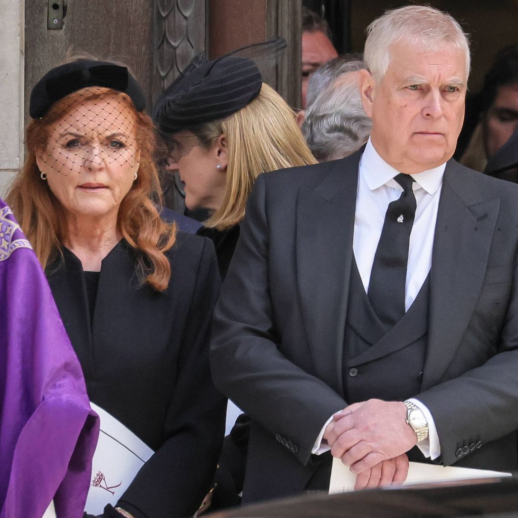 Sarah Ferguson und Andrew Mountbatten-Windsor vor der Westminster Cathedral in London, 16. September 2025