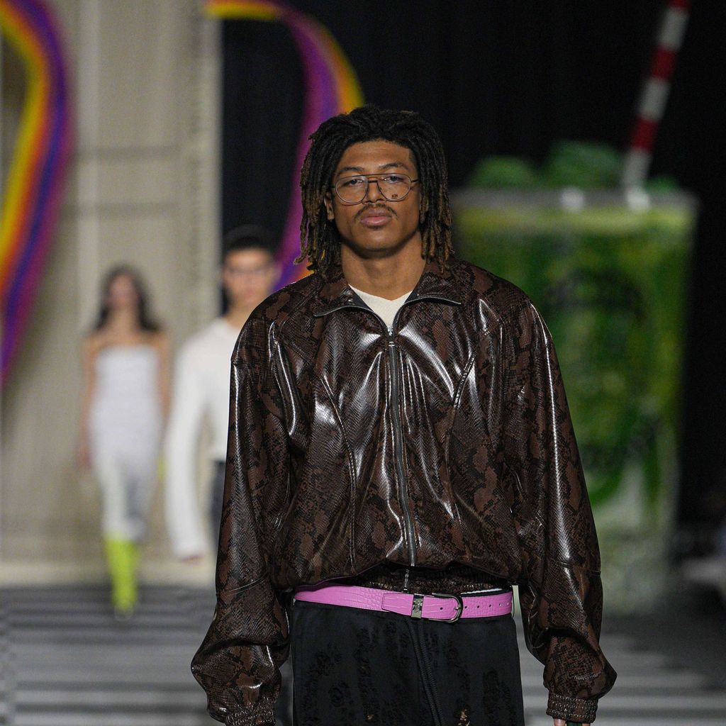 Henry auf dem Laufsteg der GCDS-Show