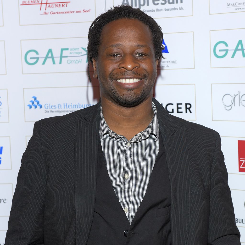 Mola Adebisi, Moderator