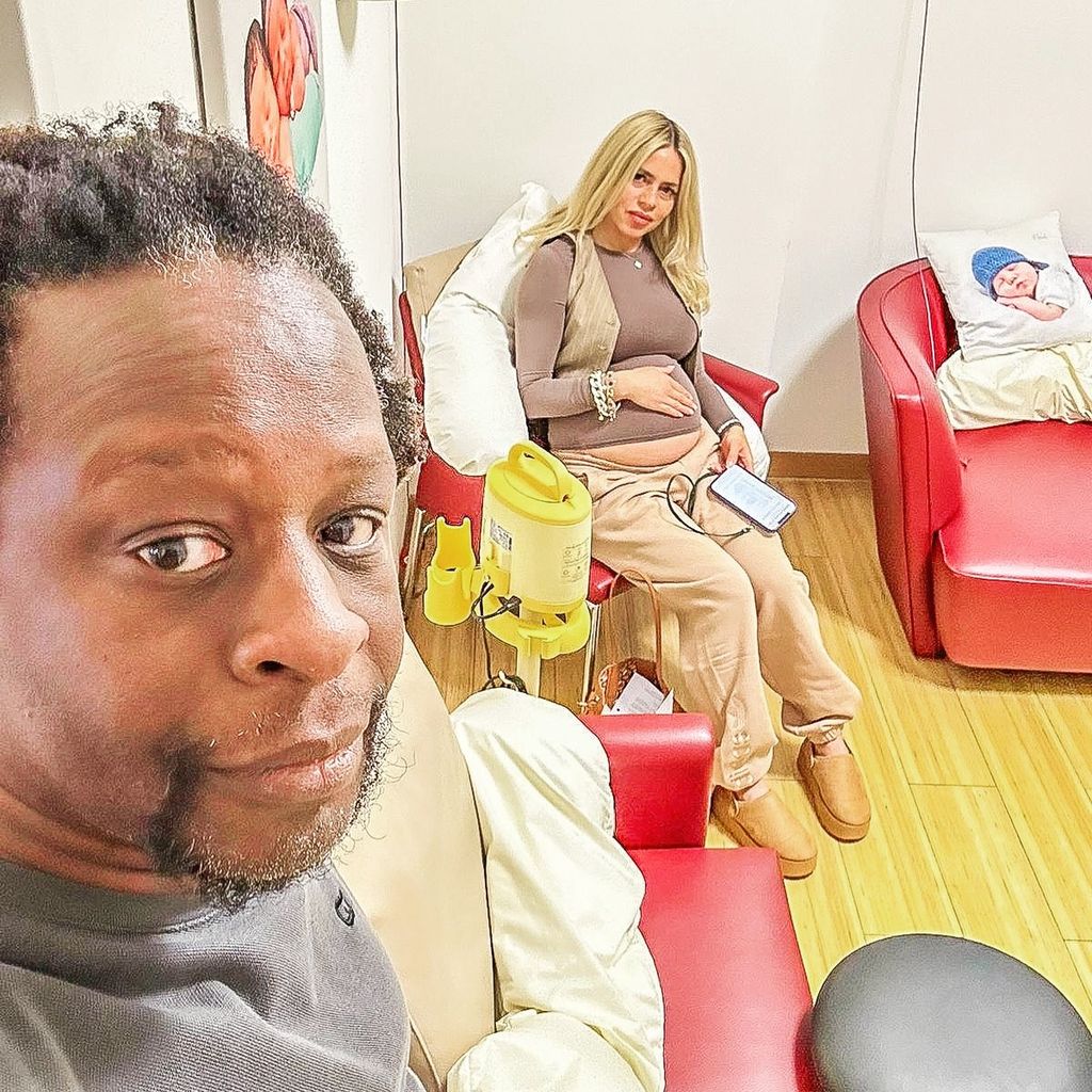 Mola Adebisi und Adelina Zilai im Juni 2024