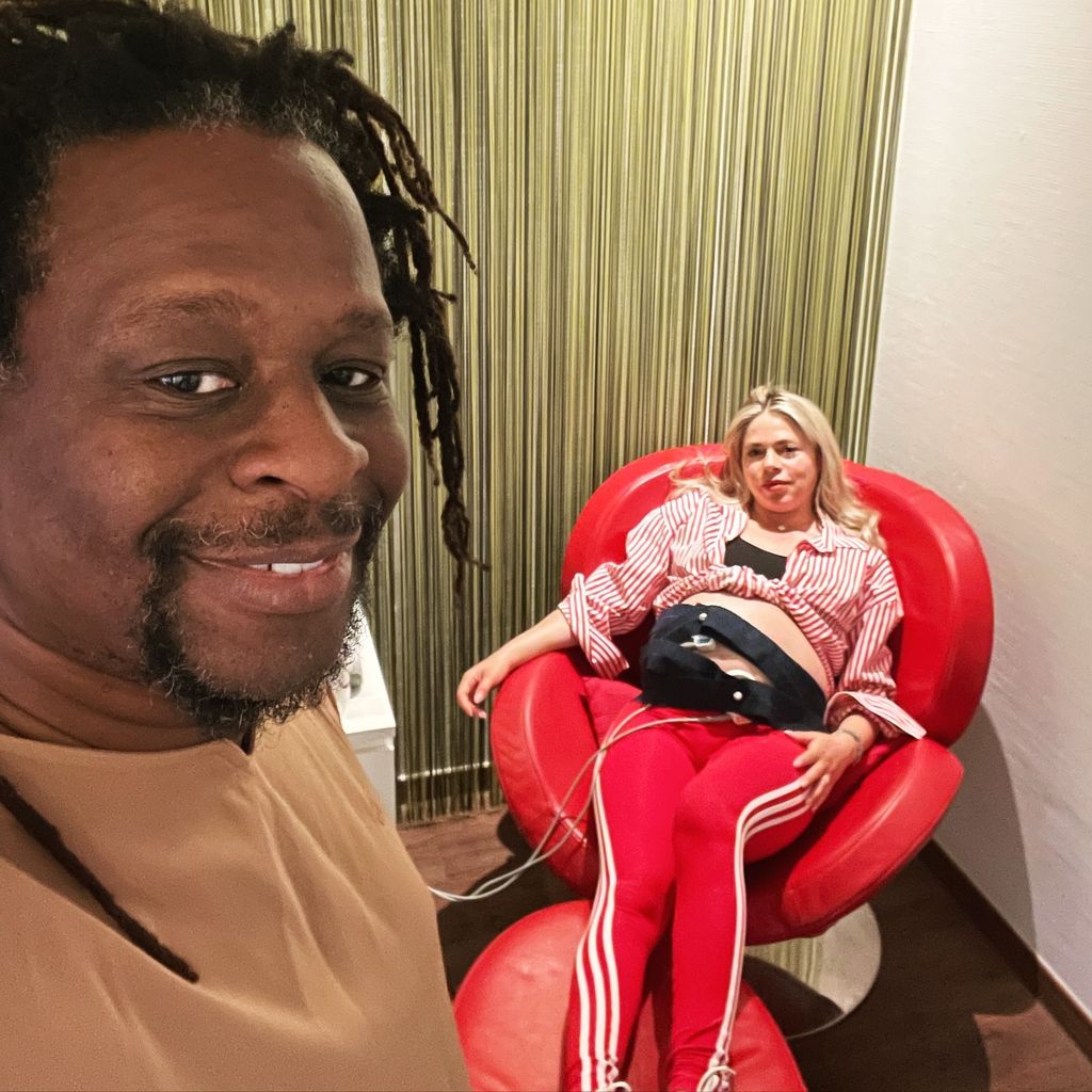 Mola Adebisi und Adelina Zilai, Juli 2024
