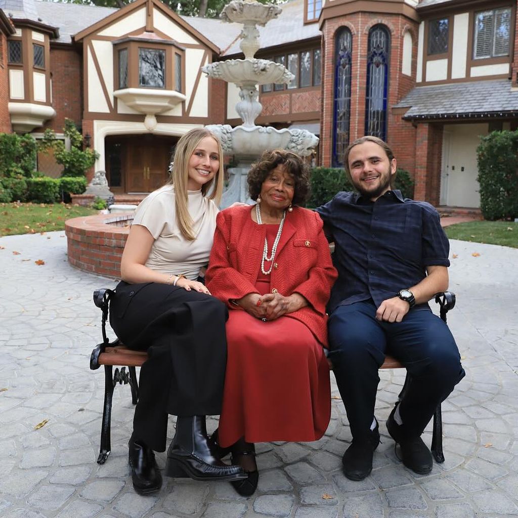 Molly Schirmang,  Katherine Jackson und Prince Jackson, Verwandte von Michael Jackson