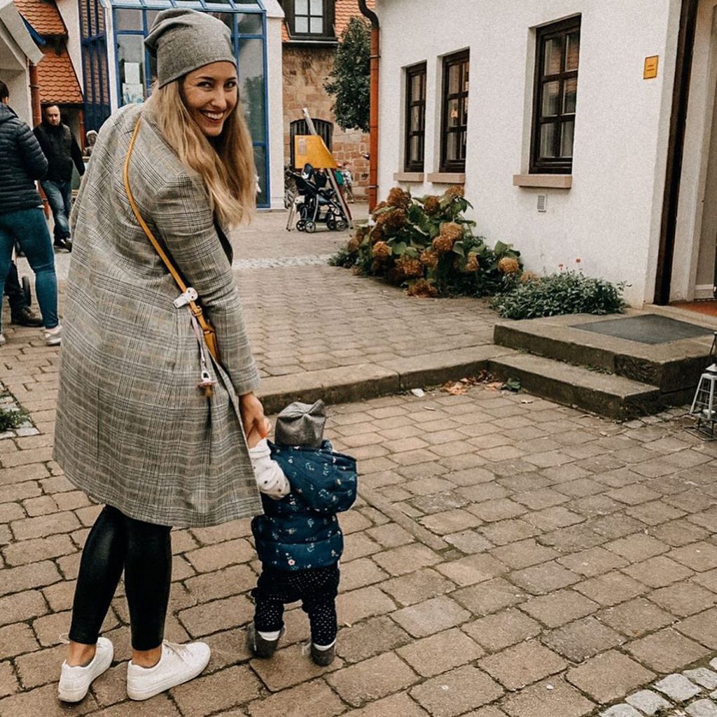 Mona Stöckli und Töchterchen Clea im Oktober 2019
