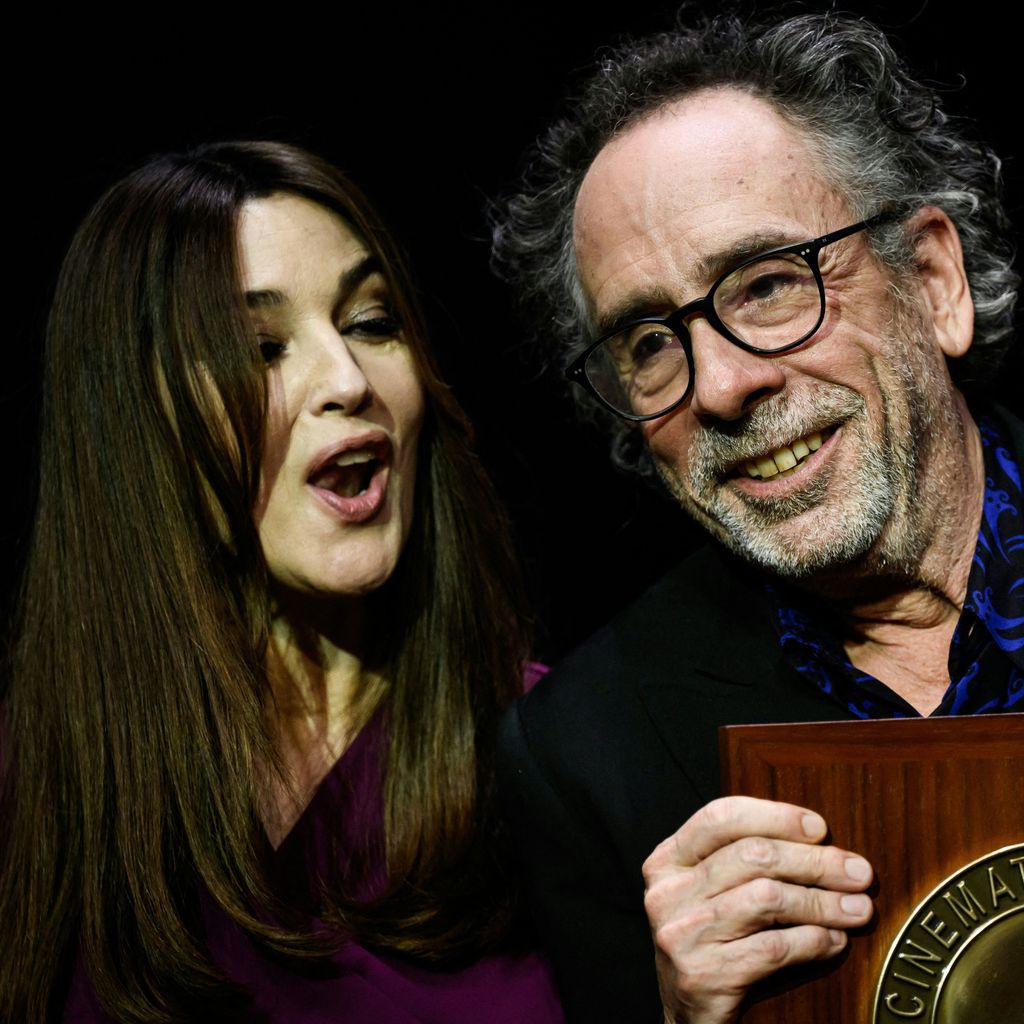 Monica Bellucci und Tim Burton im Oktober 2022 in Lyon
