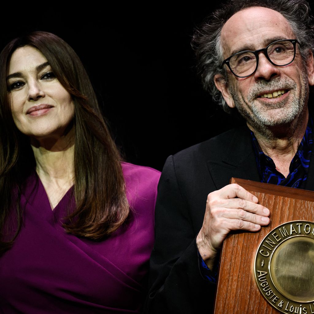 Monica Bellucci und Tim Burton im Jahr 2022