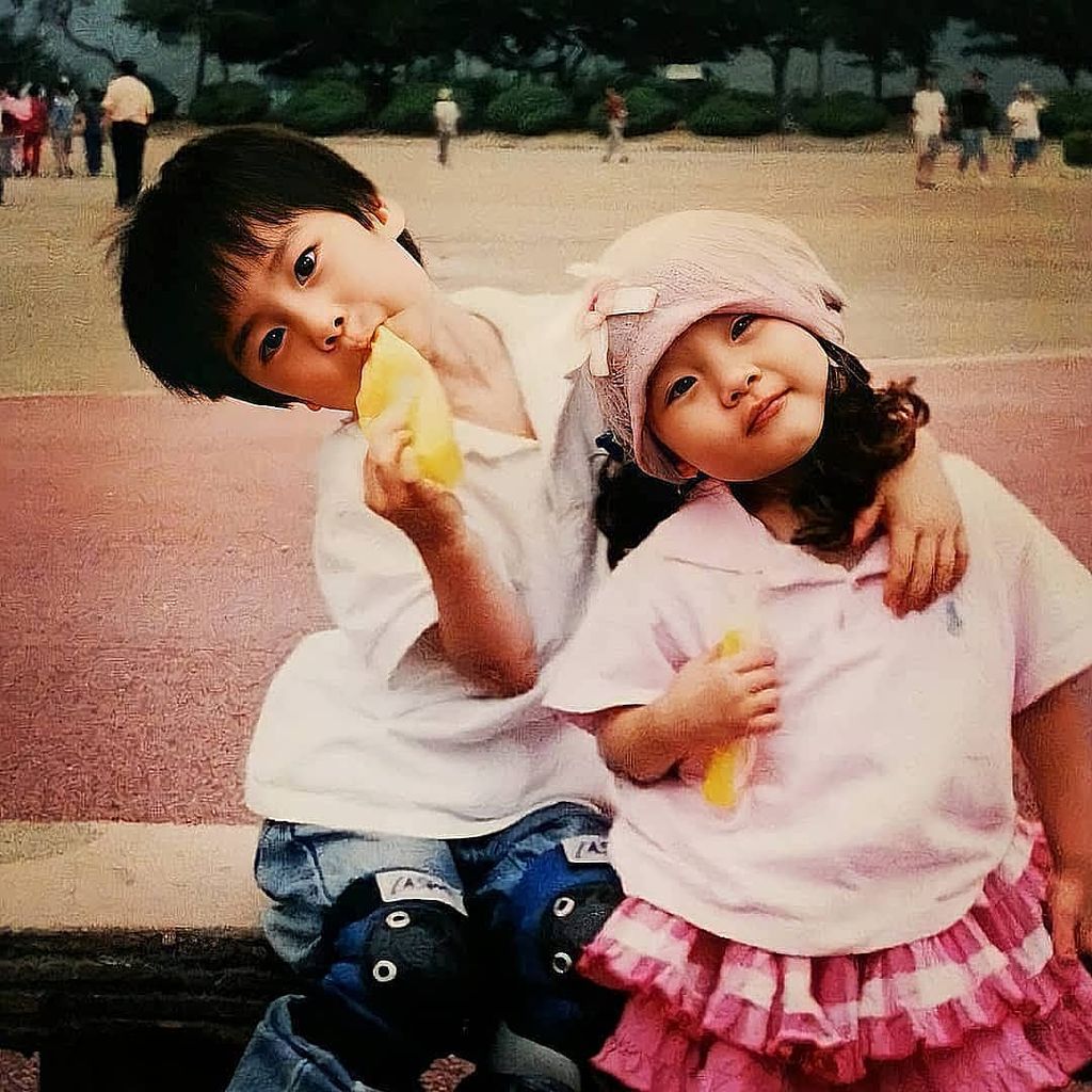 Moonbin und seine Schwester Moonsua
