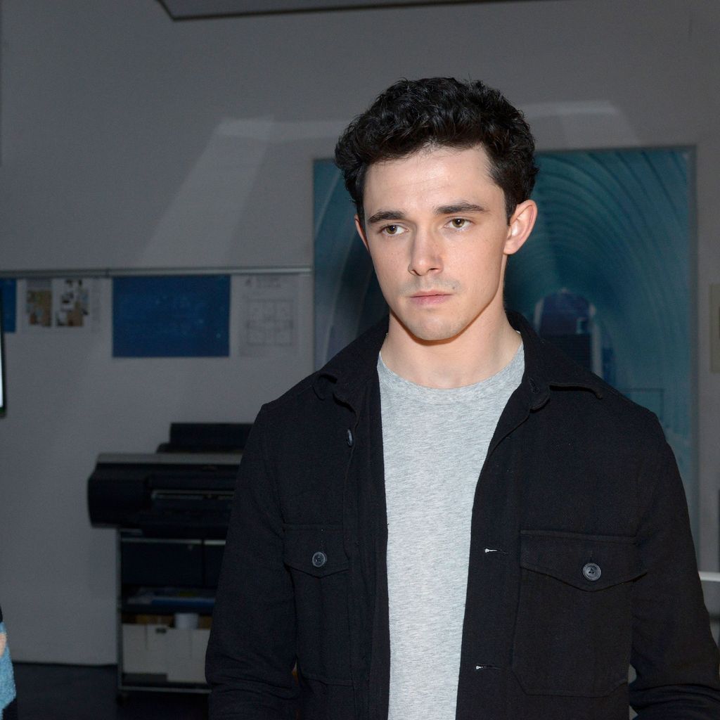 Moritz (Lennart Borchert) und Luis (Marc Weinmann) in einer Szene bei GZSZ