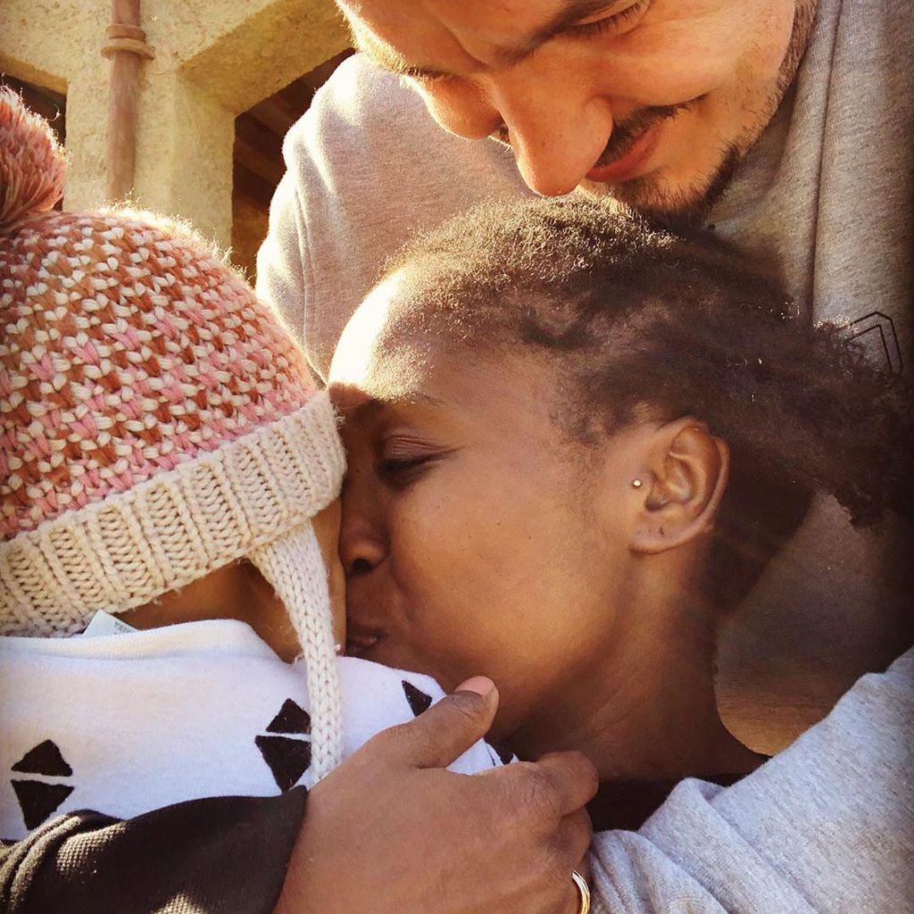 Motsi Mabuse mit ihrer Tochter und ihrem Mann Evgenij Voznyuk