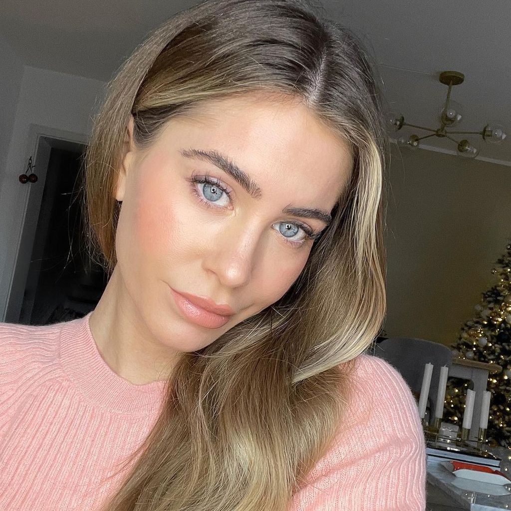 Mrs. Bella, YouTuberin