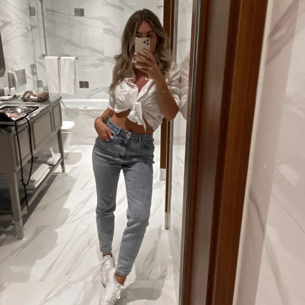 Mrs. Bella, YouTuberin