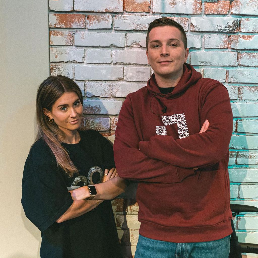 Mrs. Bella und Aaron Troschke im Mai 2021