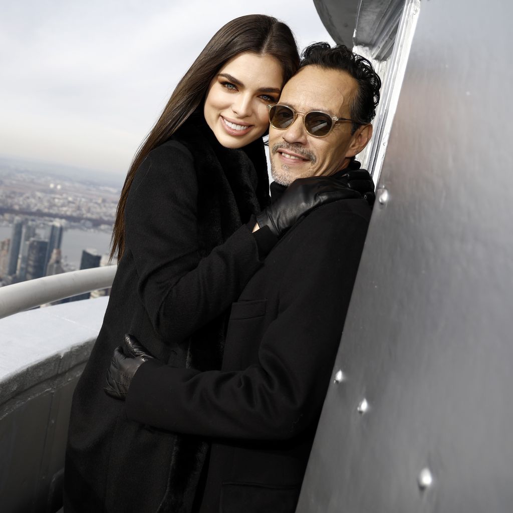Nadia Ferreira und Marc Anthony im Dezember 2022 in New York City